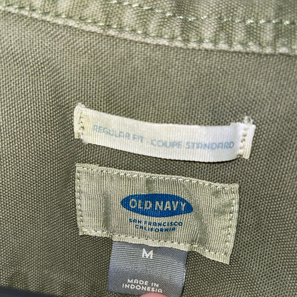 Old Navy women’s green jacket - Picture 3 of 3